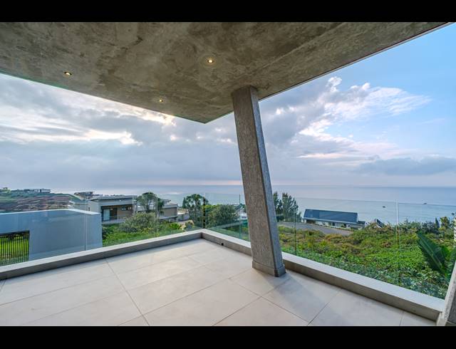 4 BEDROOM FREEHOLD FOR SALE IN ZULULAMI LUXURY COASTAL ESTATE